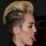Miley Cyrus ie Hanna Montana