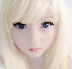 living doll "venus" looks like minmay of robotech