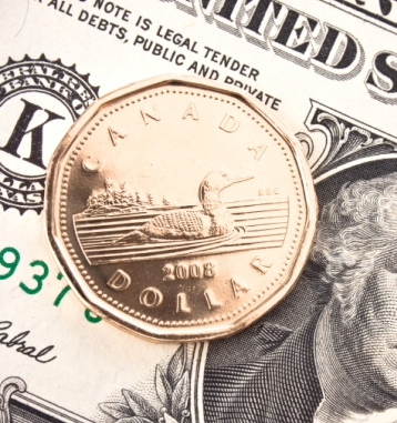 Canadians have more cash than Americans